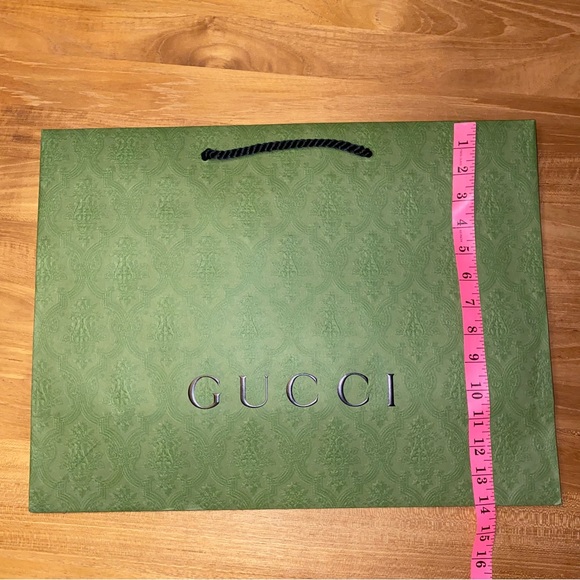 GUCCI paper bag - Picture 11 of 12